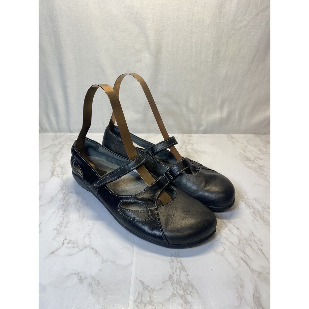 NAOT WOMAN Mary Jane Flats Black Cutout design EU 40 us 9.5